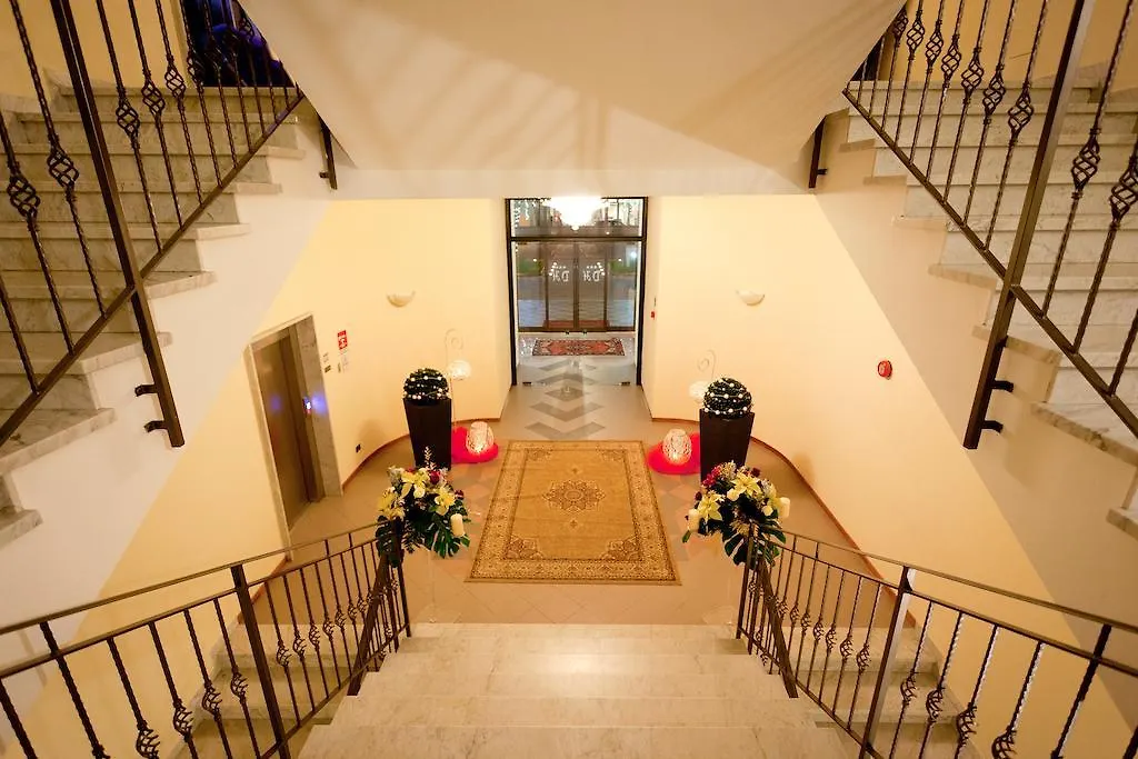 Demy Hotel Aulla
